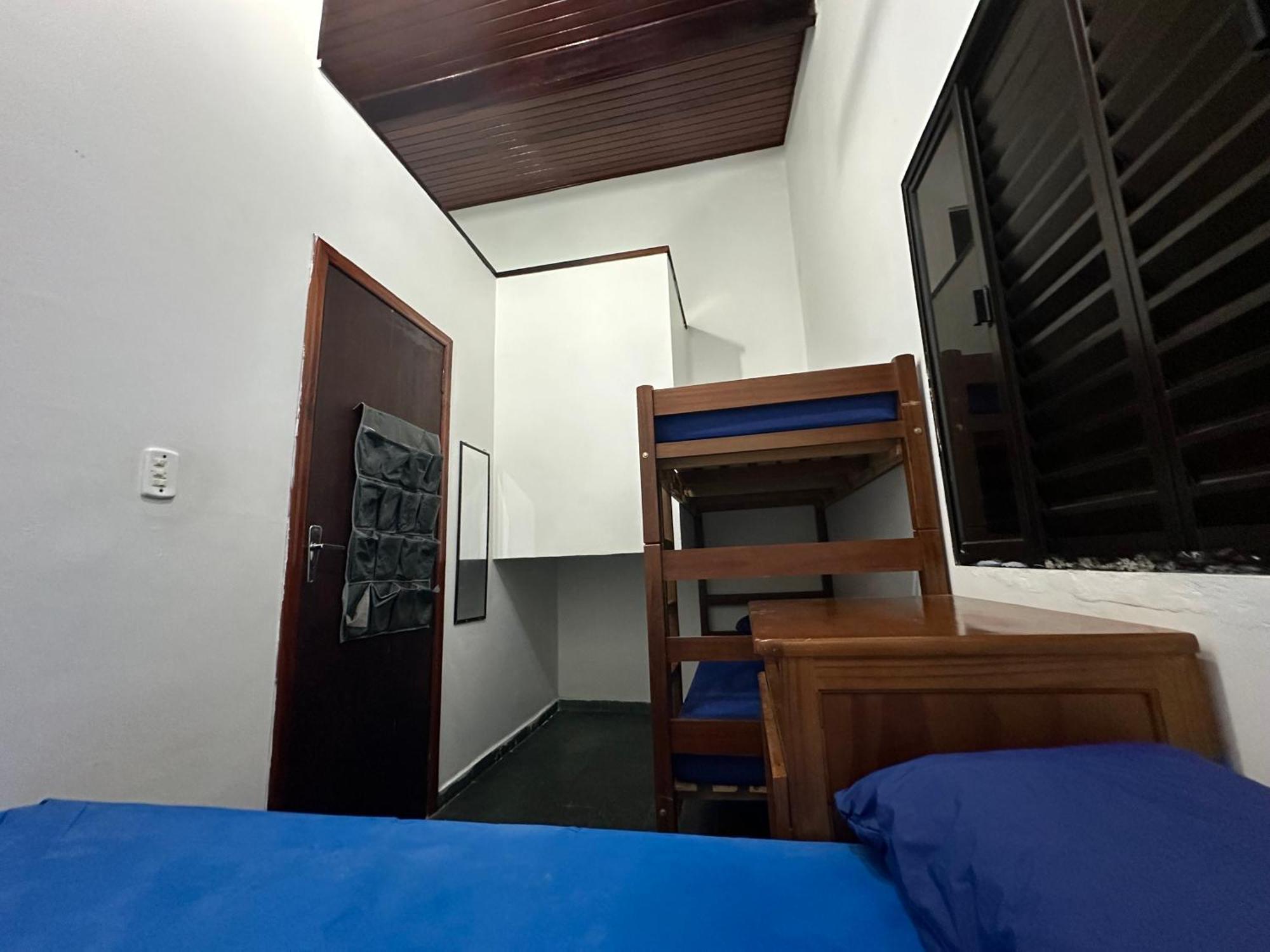 Triplex Piscina Churrasqueira Lava E Seca Wi-Fi E 2 Tvs Em Condominio Com 90M2 No Centro De Ubatuba Exteriör bild