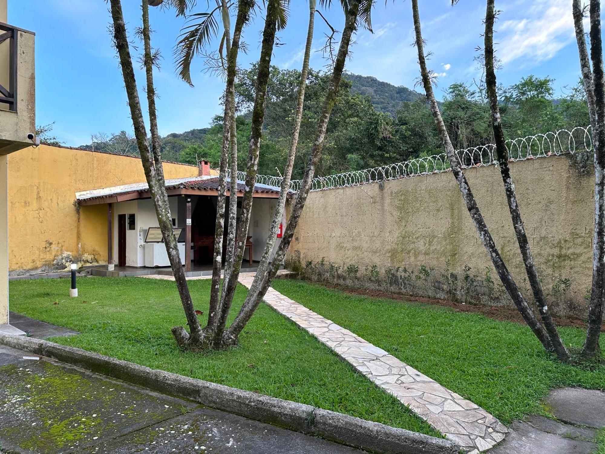 Triplex Piscina Churrasqueira Lava E Seca Wi-Fi E 2 Tvs Em Condominio Com 90M2 No Centro De Ubatuba Exteriör bild