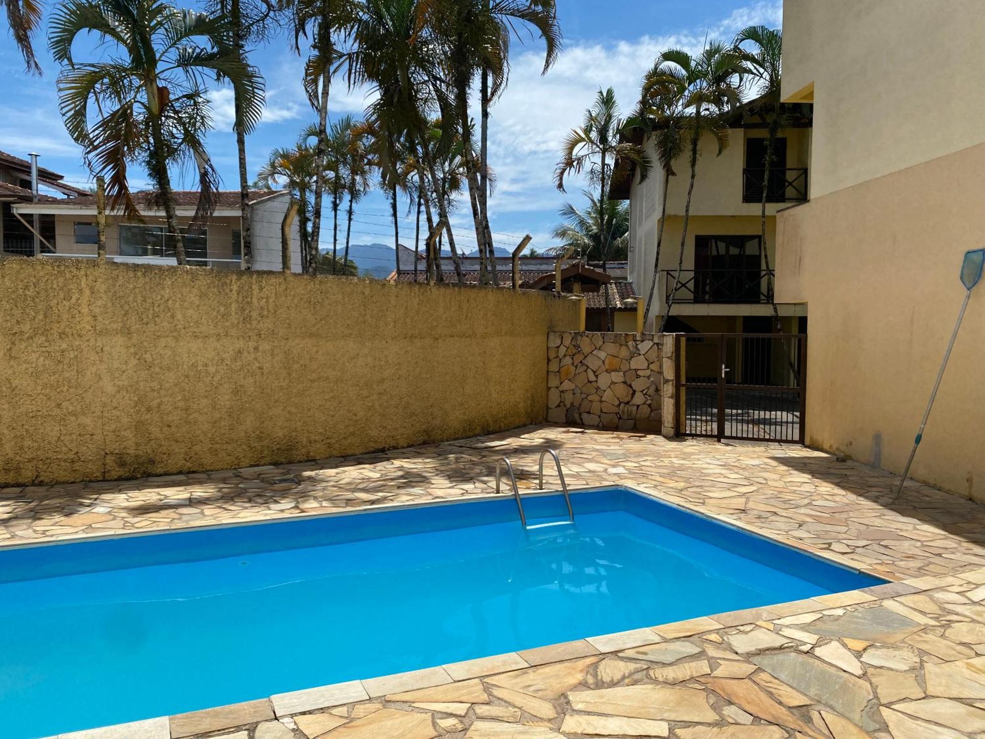 Triplex Piscina Churrasqueira Lava E Seca Wi-Fi E 2 Tvs Em Condominio Com 90M2 No Centro De Ubatuba Exteriör bild